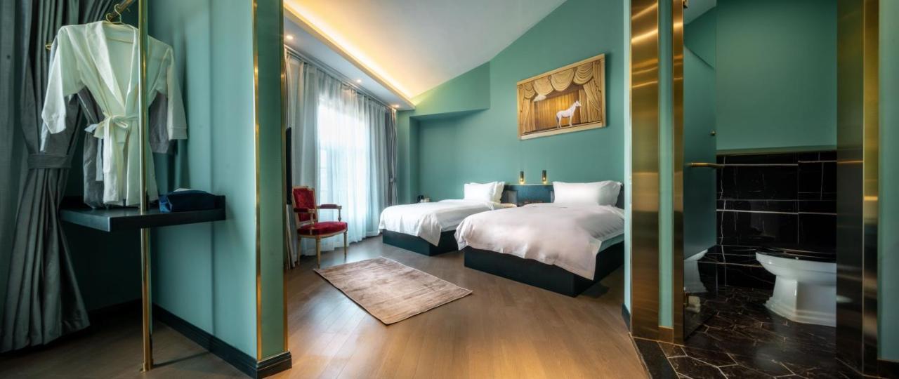 Moon And Chalice Boutique Hotel Kunming Zewnętrze zdjęcie